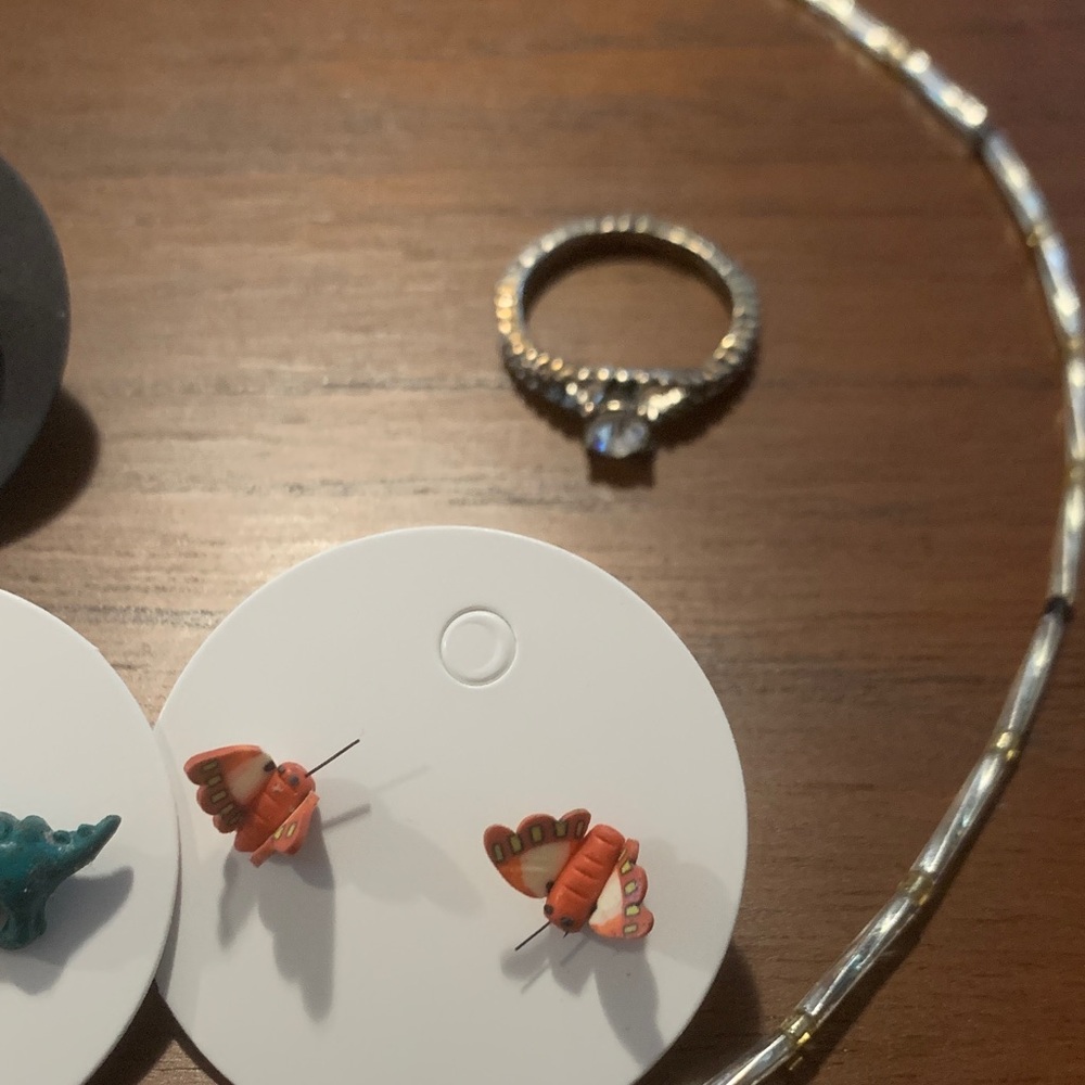 Mixed Jewelry bundle - Picture 5 of 6